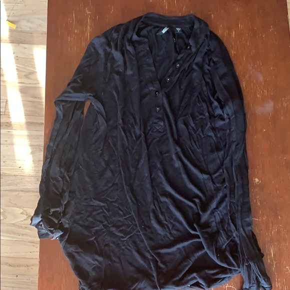 Vans top - Picture 1 of 4